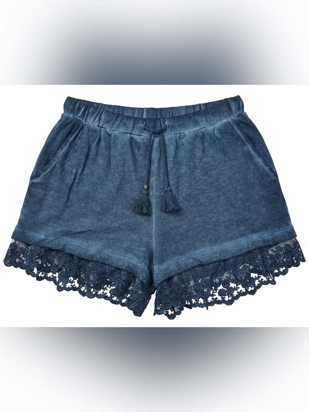 POL Shorts Lace Trim M NWOT